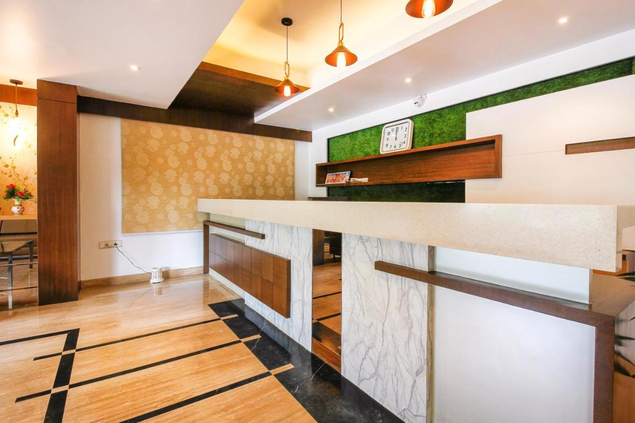 Capital O 66968 Haveli The Landmark Hotel Warangal Luaran gambar